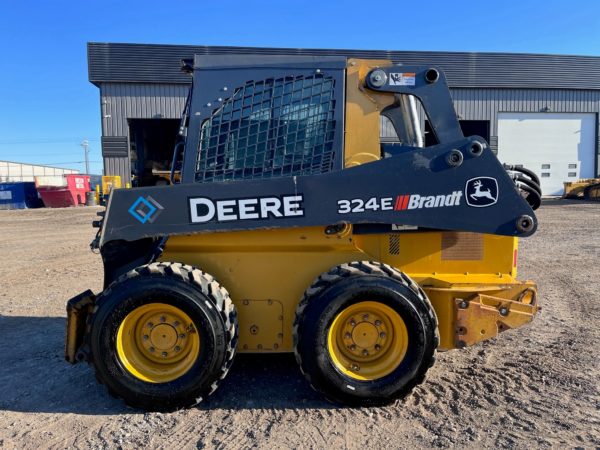 John Deere 324 Skid Steer - Image 5