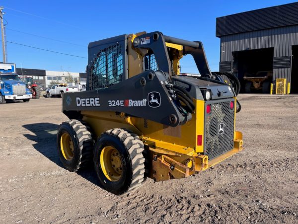 John Deere 324 Skid Steer - Image 4