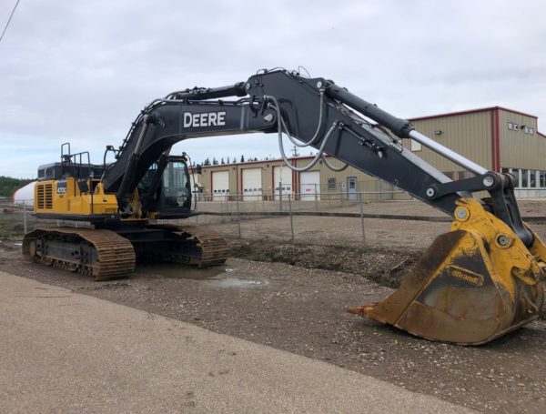 John Deere 470G Hydraulic Excavator - Spectrum Equipment