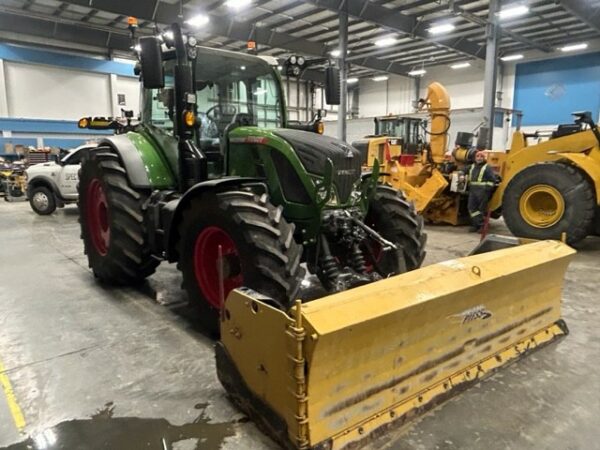 Fendt 514 Vario AG Tractor - Image 3