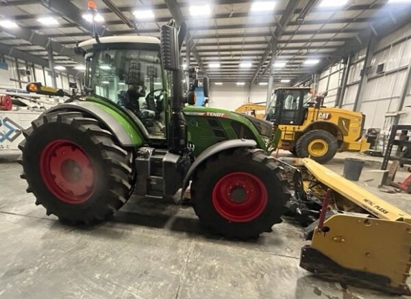 Fendt 514 Vario AG Tractor - Image 4