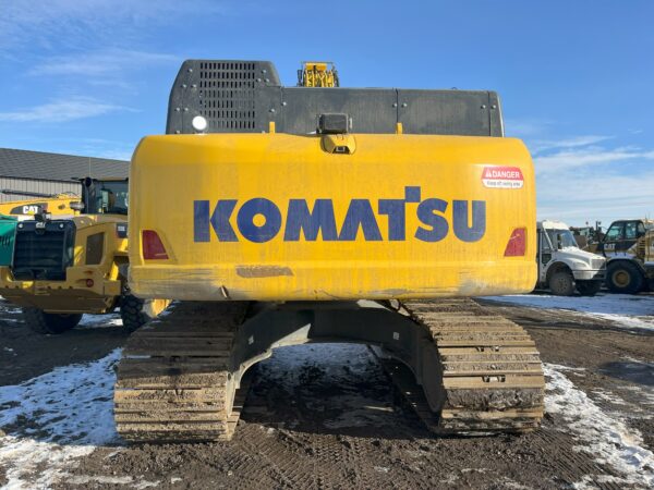 Komatsu PC490LC-11 Hydraulic Excavator - Image 6