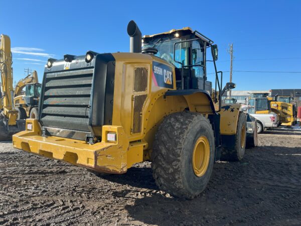 Caterpillar 966M Wheel Loader - Image 3